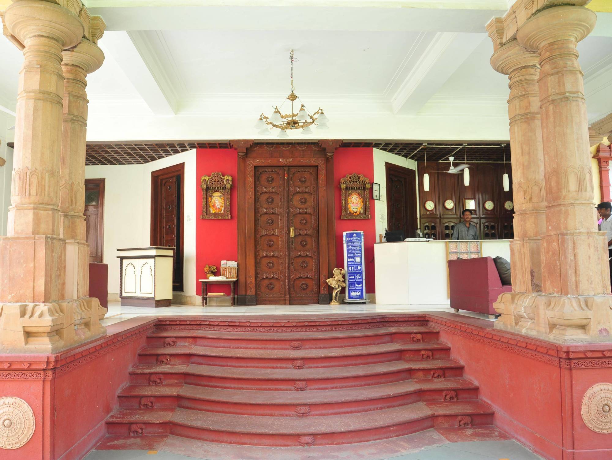 Hotel Siddhartha Palace Ahmedabad Exterior photo