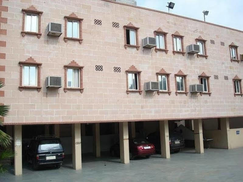 Hotel Siddhartha Palace Ahmedabad Exterior photo